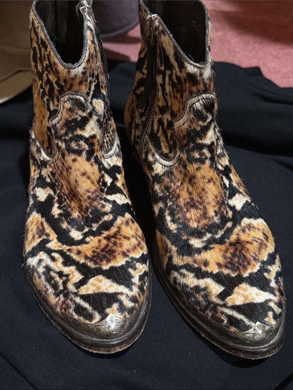 Authentic Golden Goose Young western ankle boot